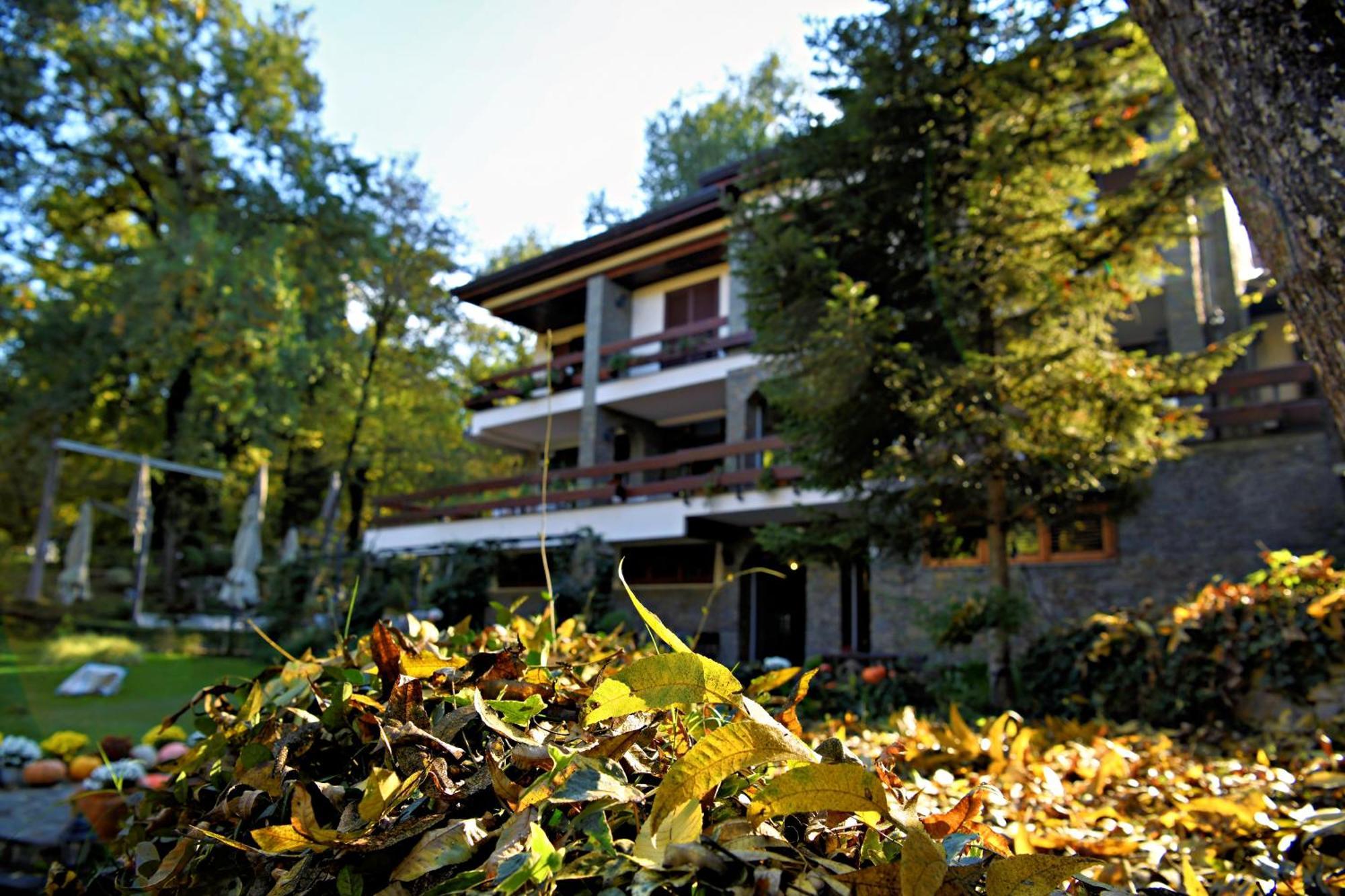 Hotel Restaurant Dreri Tirana Exterior photo