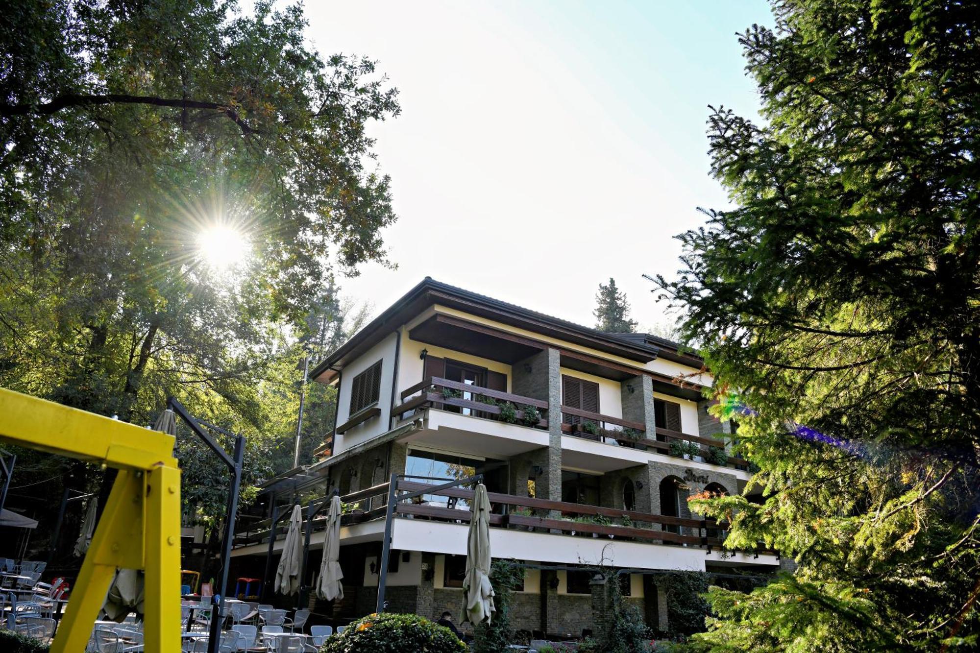 Hotel Restaurant Dreri Tirana Exterior photo